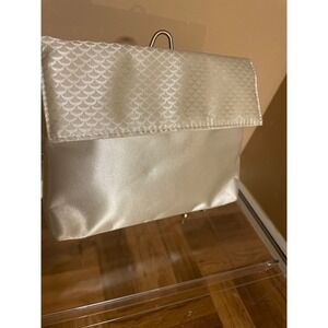 Bulgari Parfums Emirates Exclusive Cosmetic Bag Pouch Clutch Beige